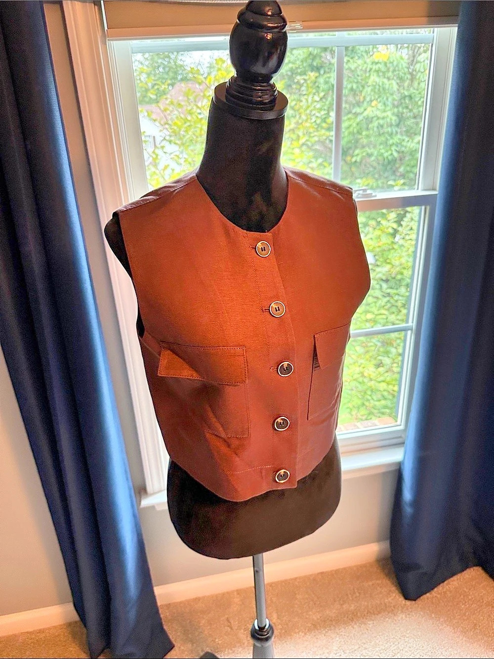 Ann Taylor Brown Vest Size 4